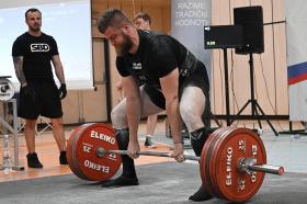 Akademické mistrovství České republiky v klasickém silovém trojboji 2023 - fotogalerie + motivační video