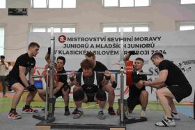 Mistrovství severní Moravy juniorů a mladších juniorů v klasickém silovém trojboji 2024 - fotogalerie