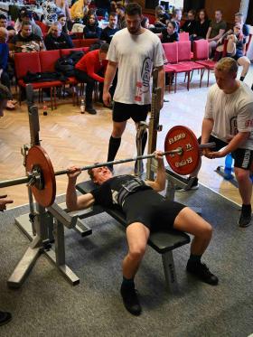 Mistrovství západních Čech juniorů a mladších juniorů v klasickém silovém trojboji 2024 - fotogalerie