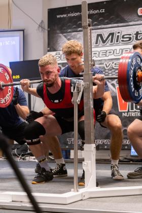 Akademické mistrovství České republiky v klasickém silovém trojboji 2024 - fotogalerie